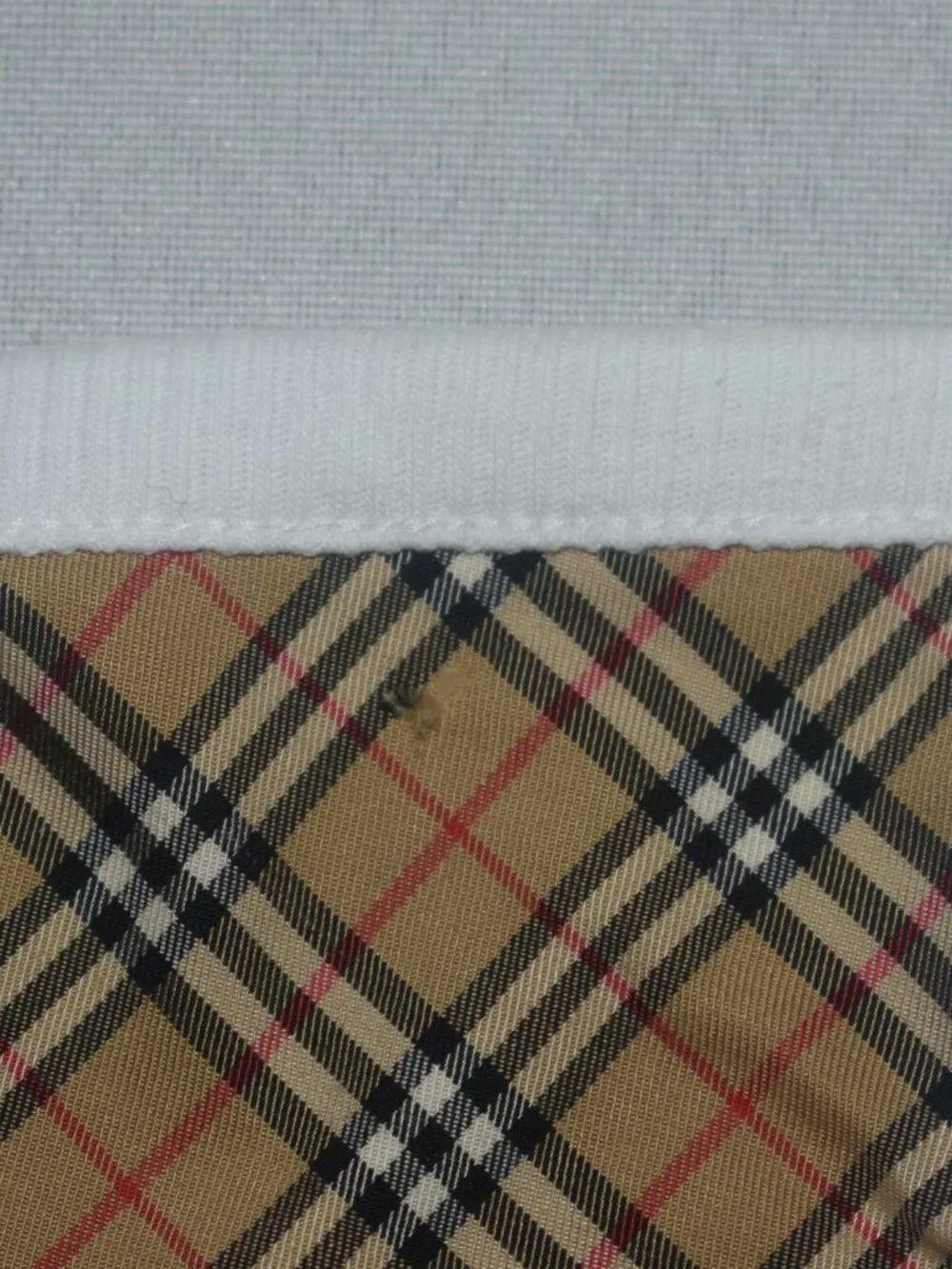 Burberry Baby Bib Check Pattern and White